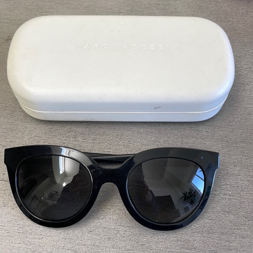 Marc Jacobs sunglasses